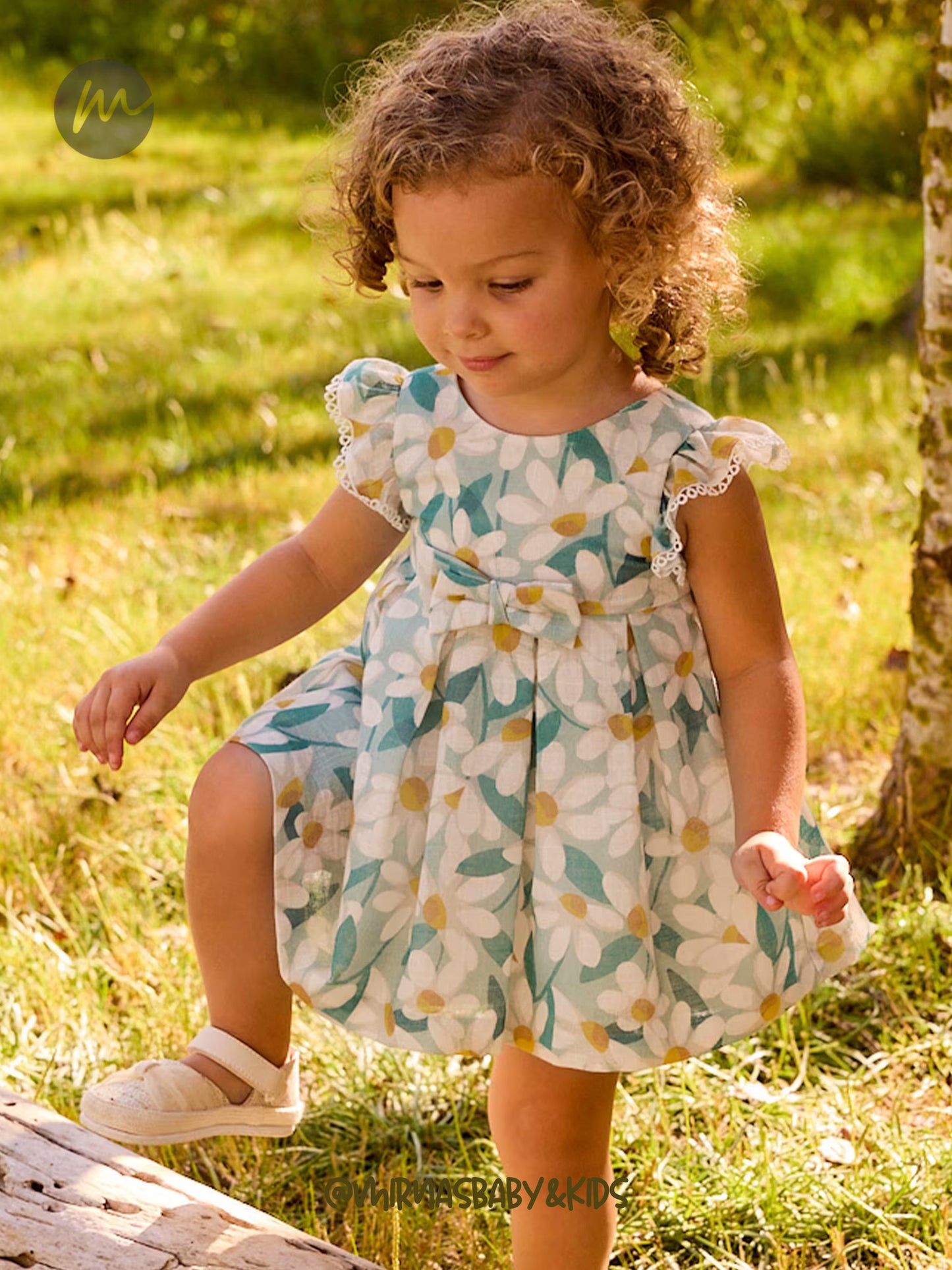 Vestido de flores de lino