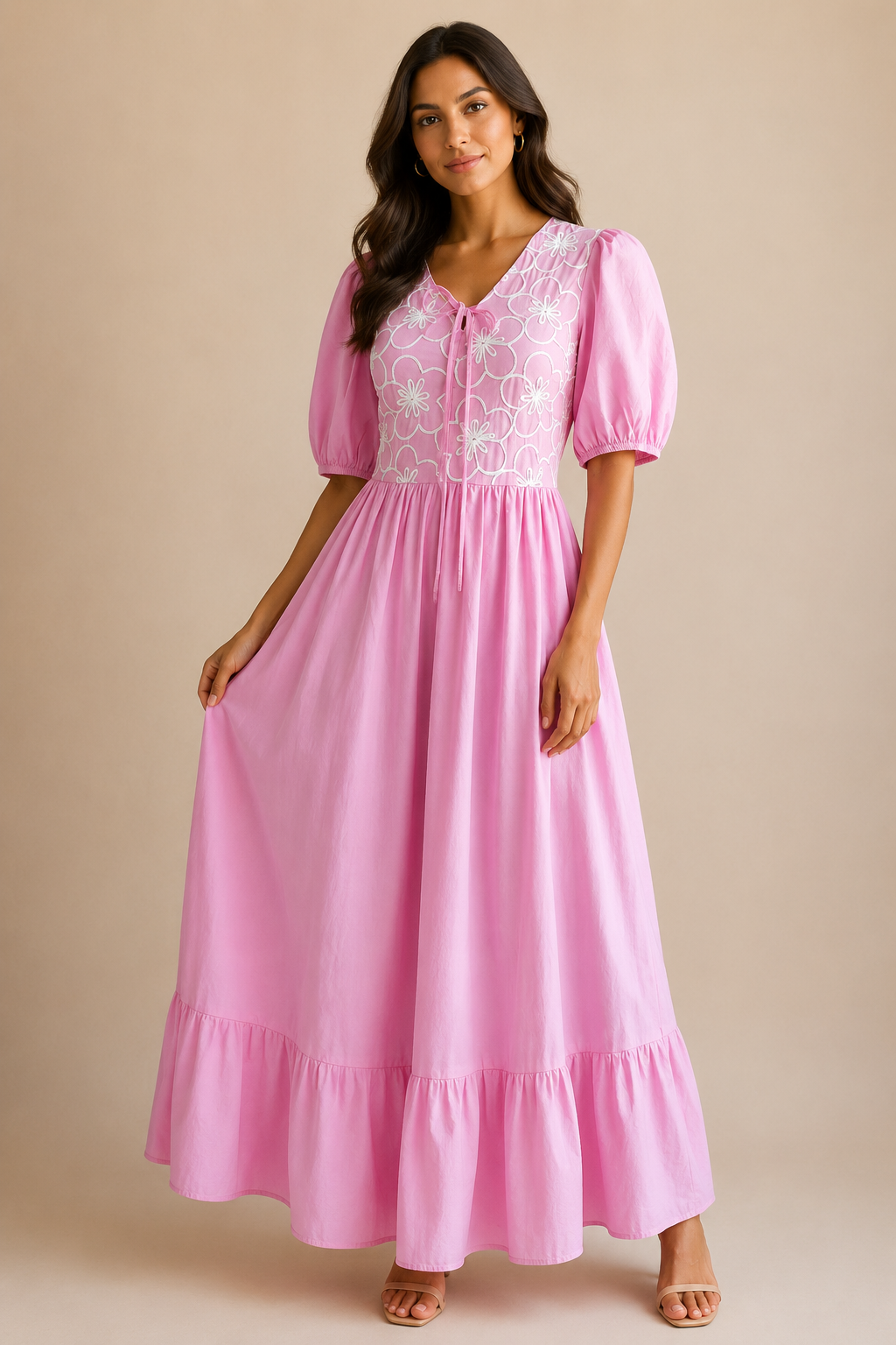 VESTIDO ROSA VIEJO CON BORDADO DE FLORES BLANCAS