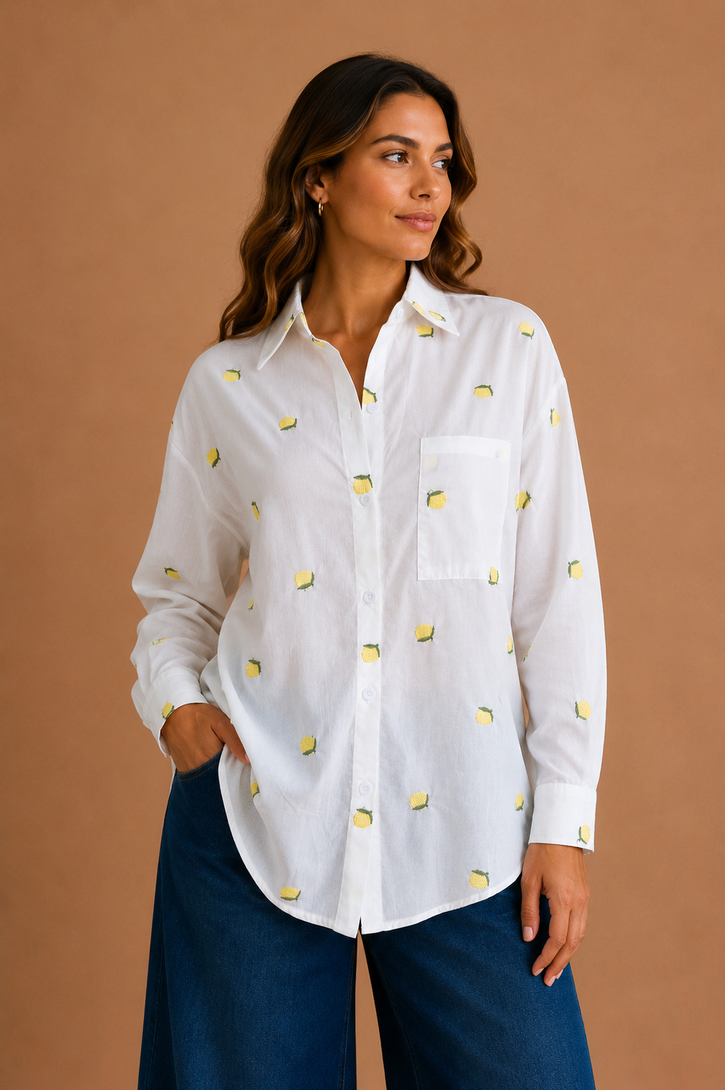 CAMISA MANGA LARGABLANCA CON BORDADO DE LIMONES