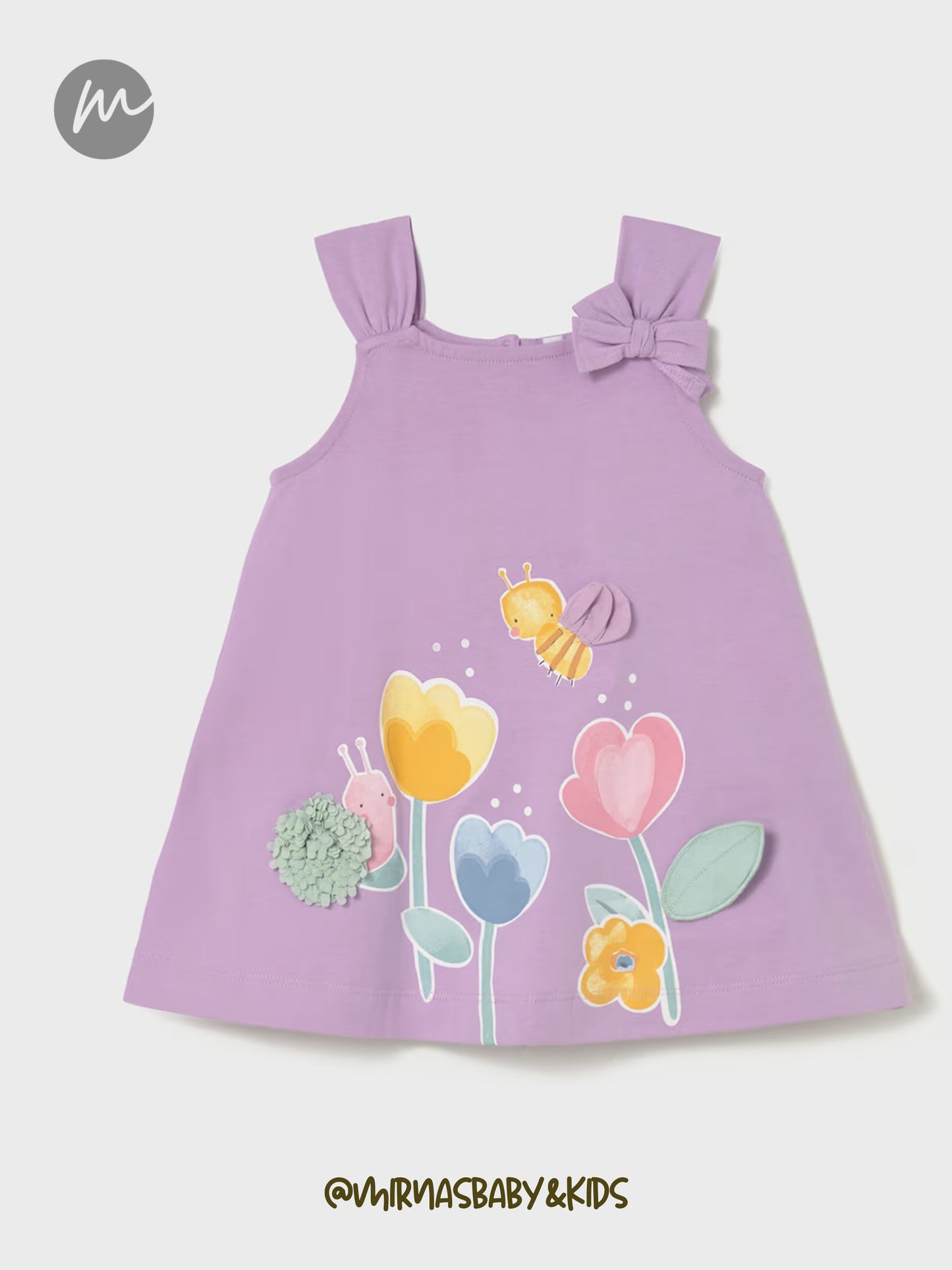 Vestido de avejita y flores