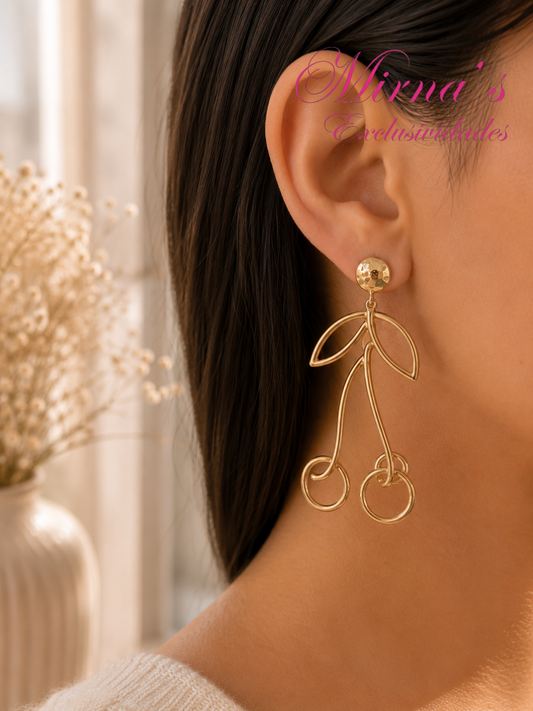 Aretes dorados Tipo Cerezas