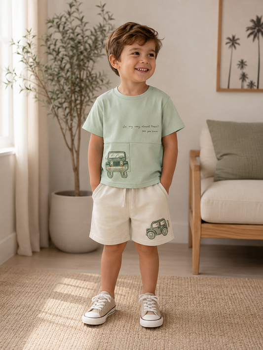 Conjunto bermuda y camiseta