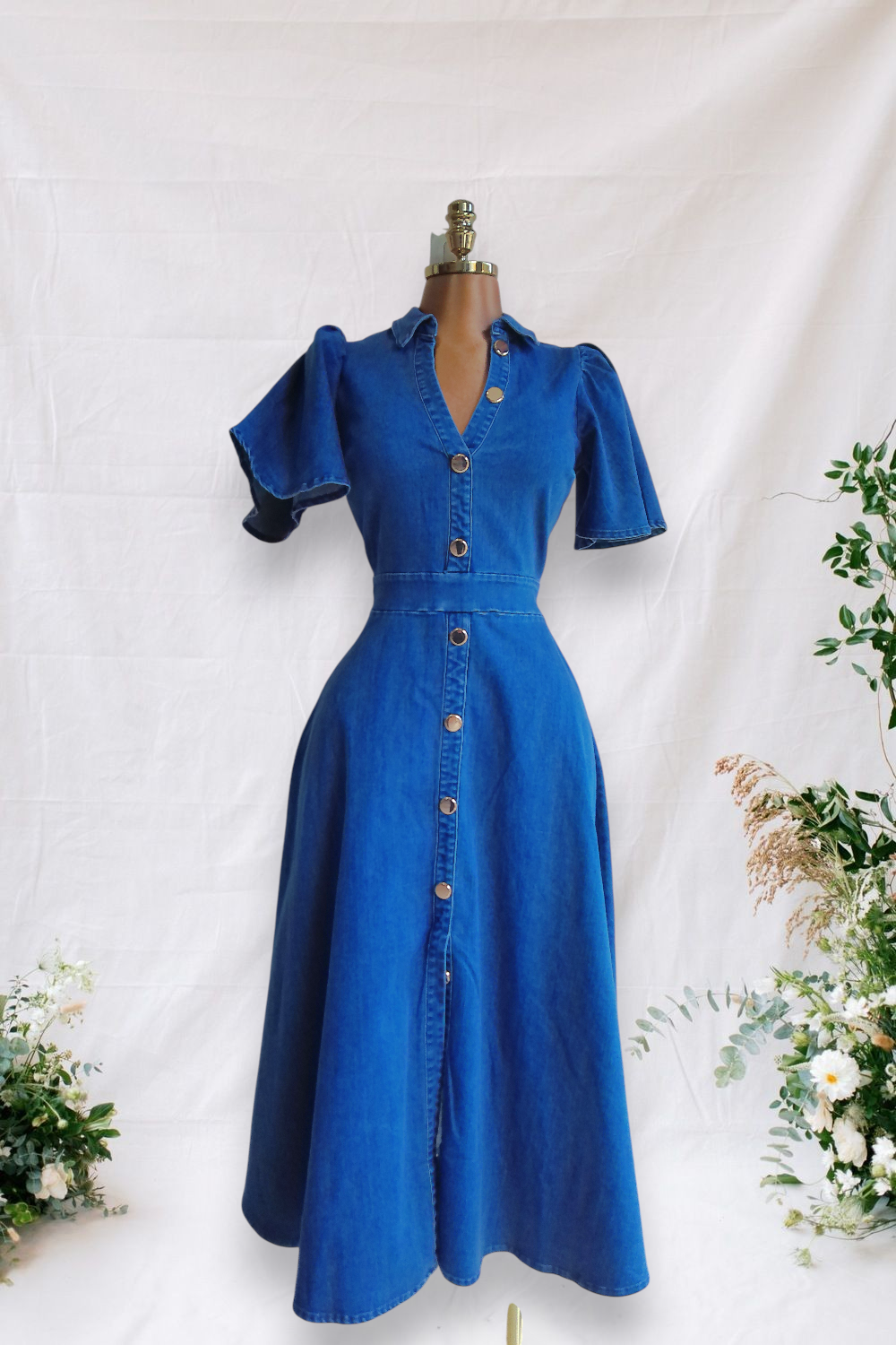 VESTIDO JEANS DE BOTONES Y MANGAS ANCHAS