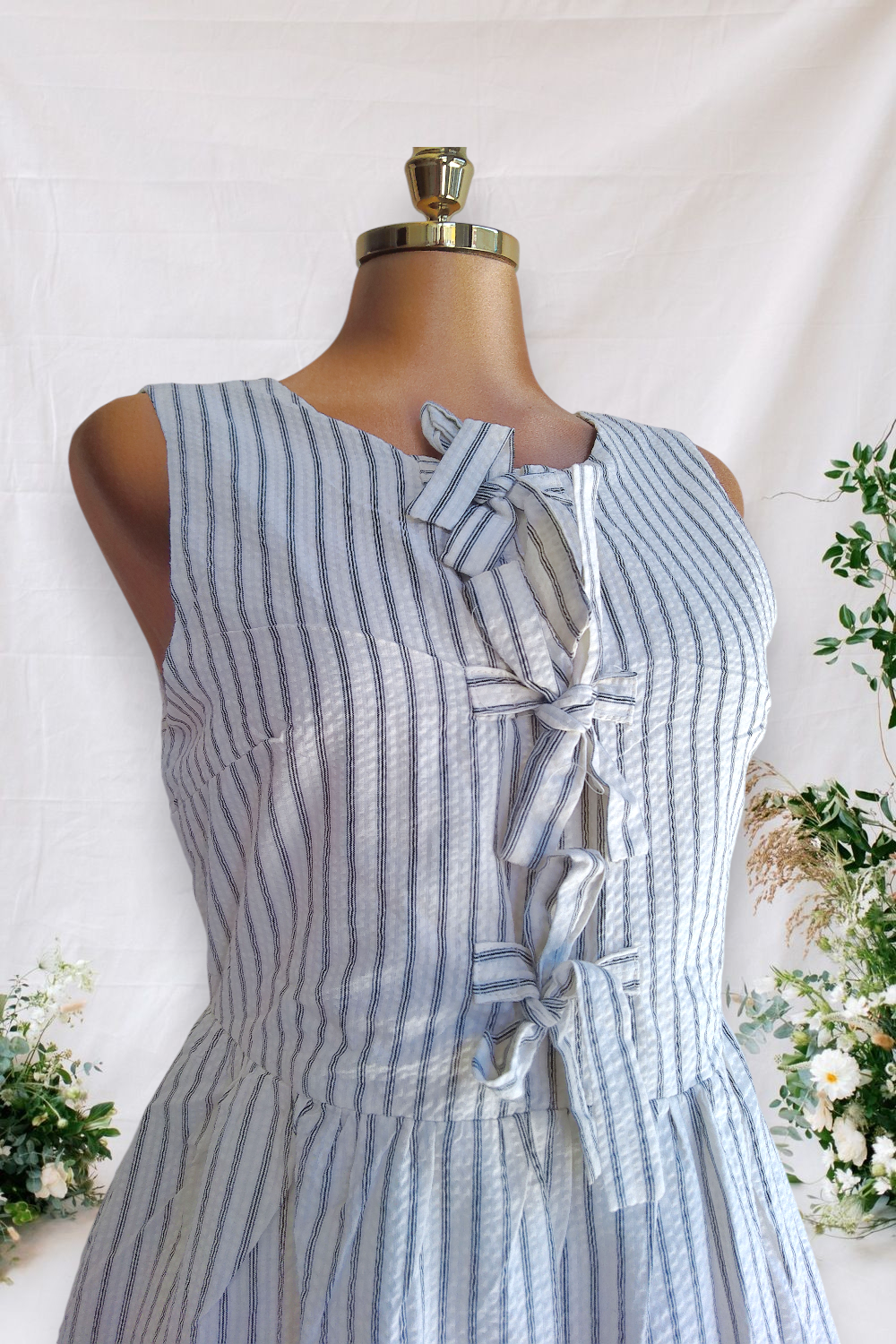 VESTIDO CORTO