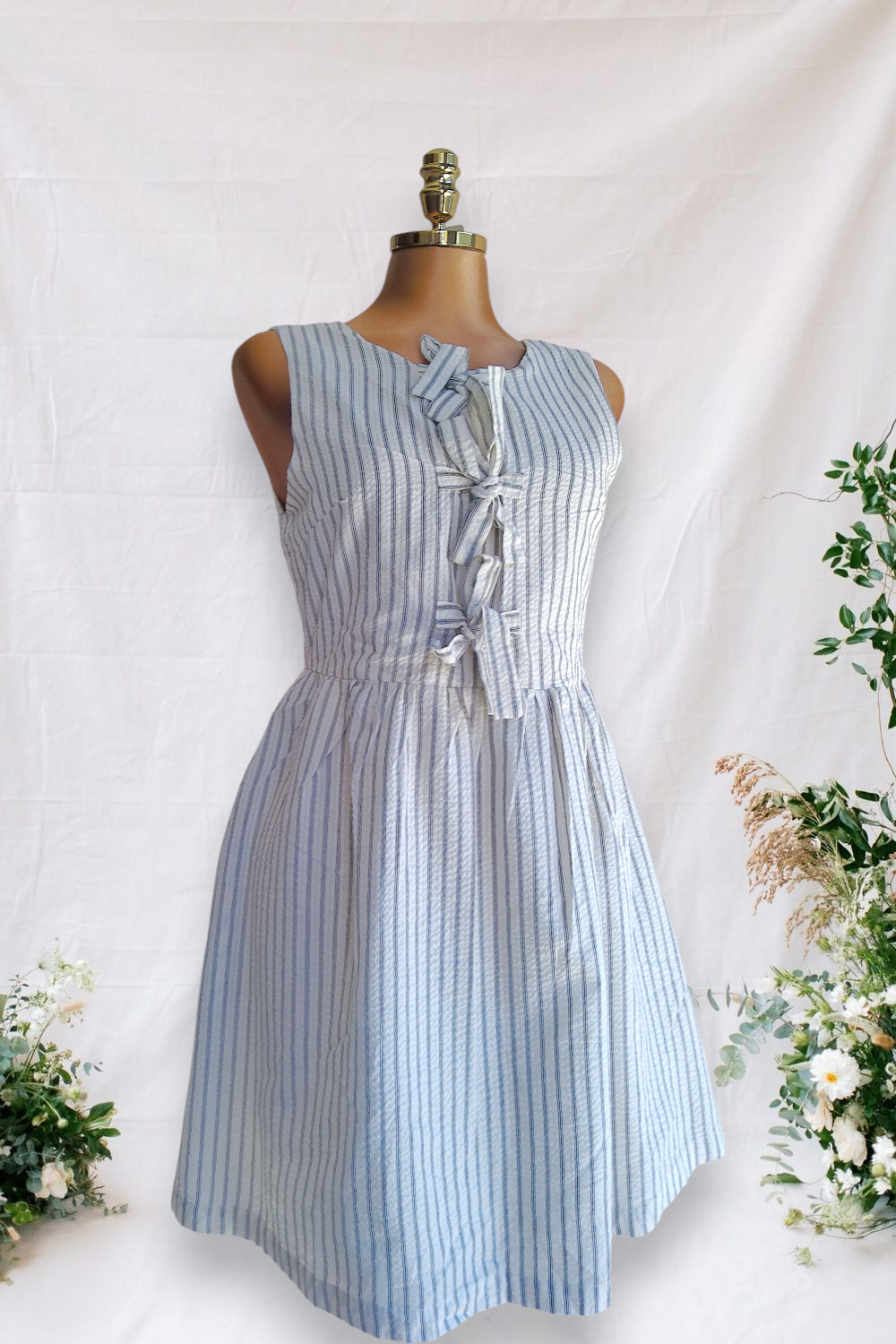 VESTIDO CORTO