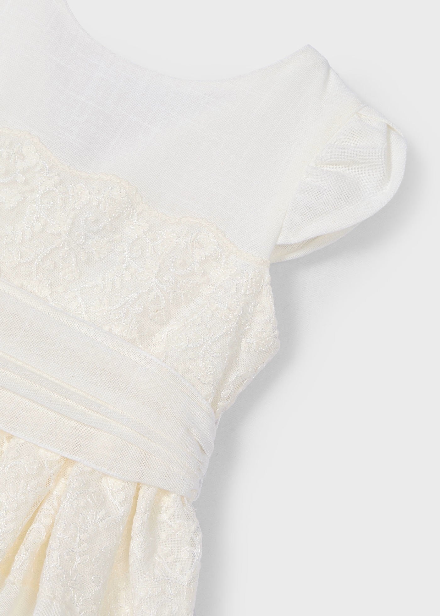 Vestido de Lino, Bautizo o primera comunion