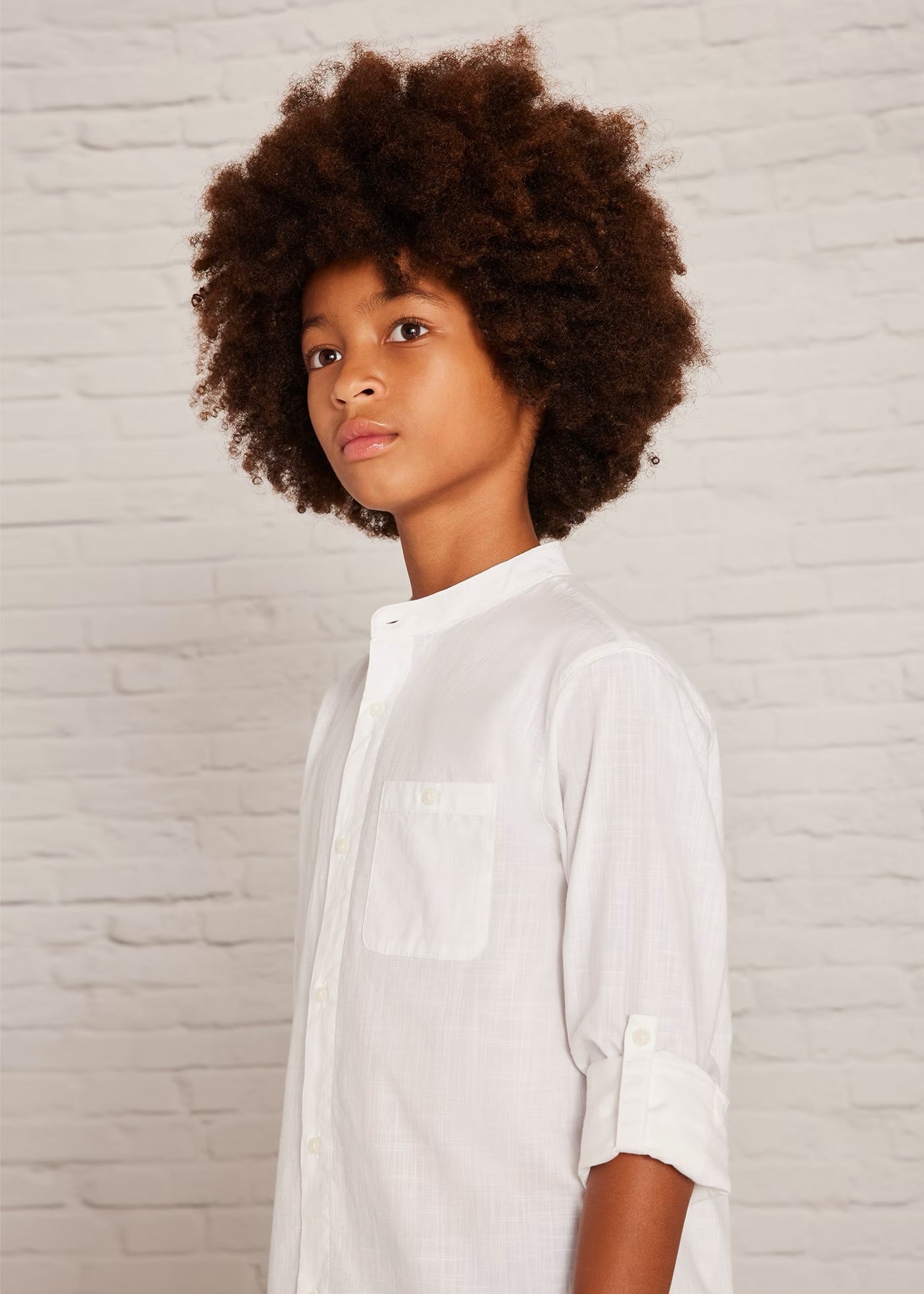 Camisa de botones con cuello chino