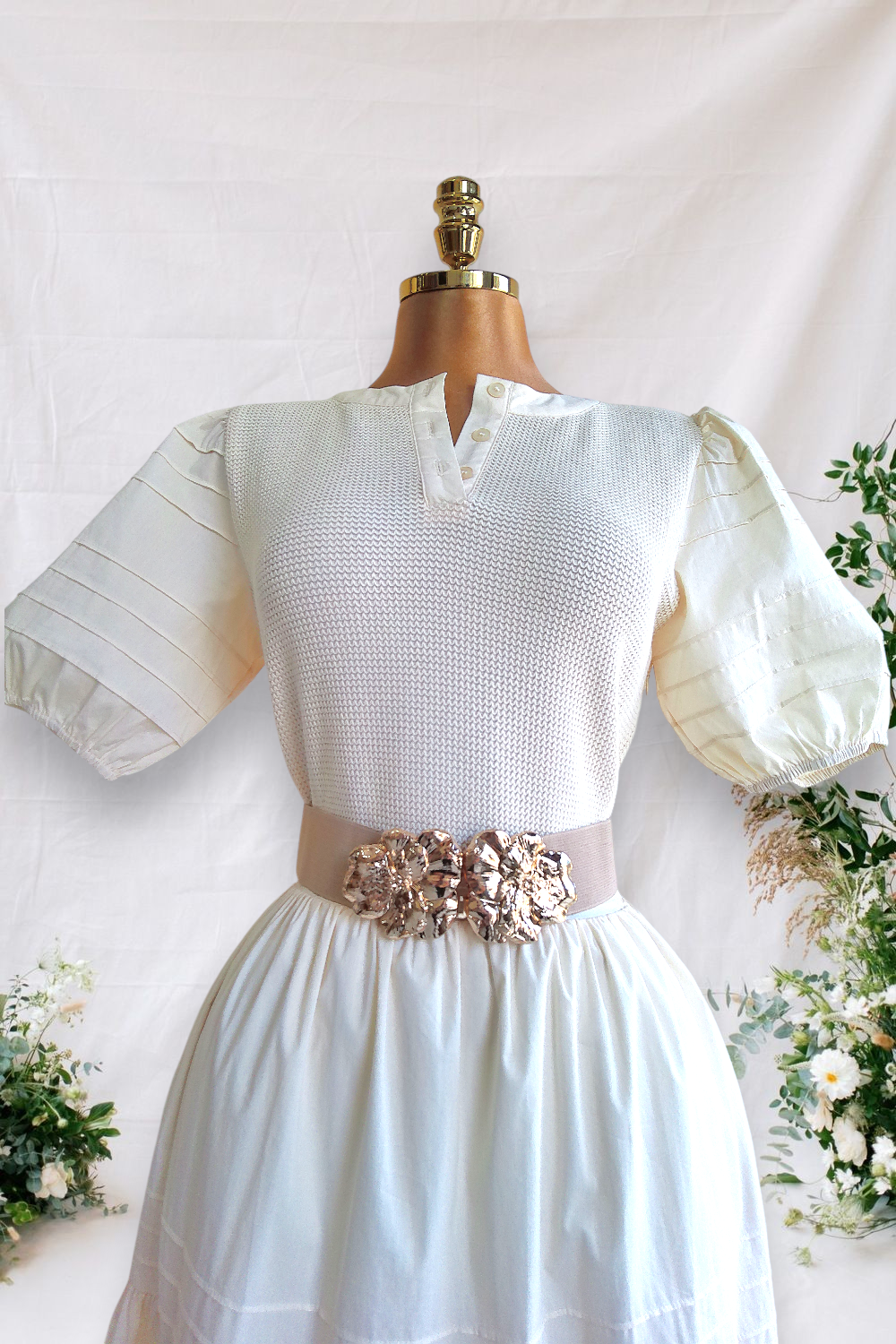 VESTIDO BLANCO HUESO MANGAS CORTAS ANCHAS