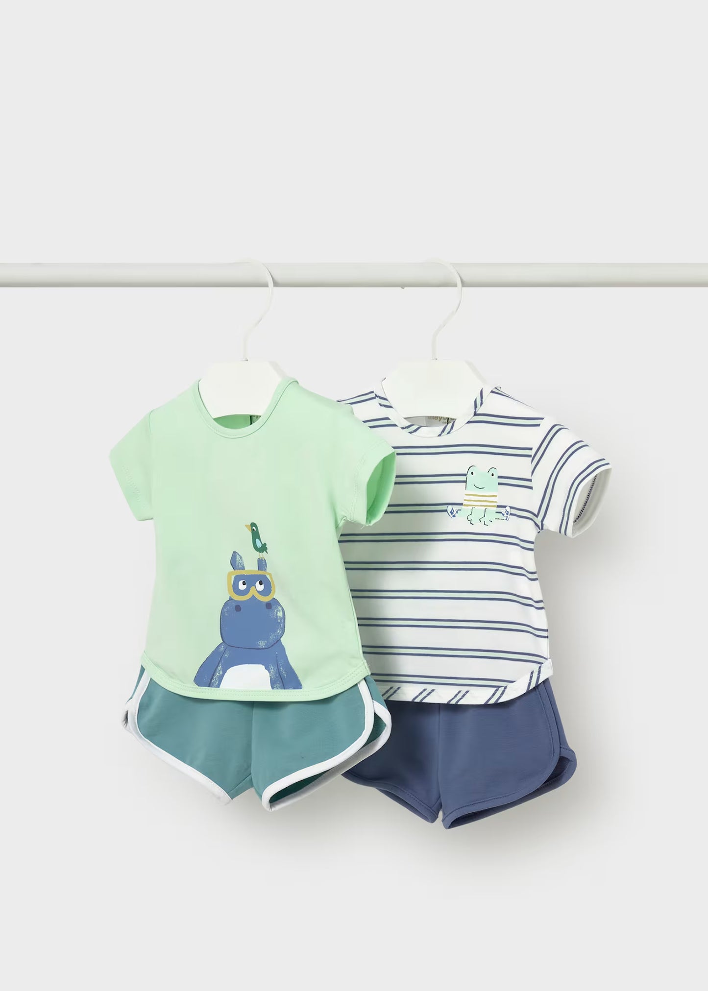 Conjunto 4 piezas rayas