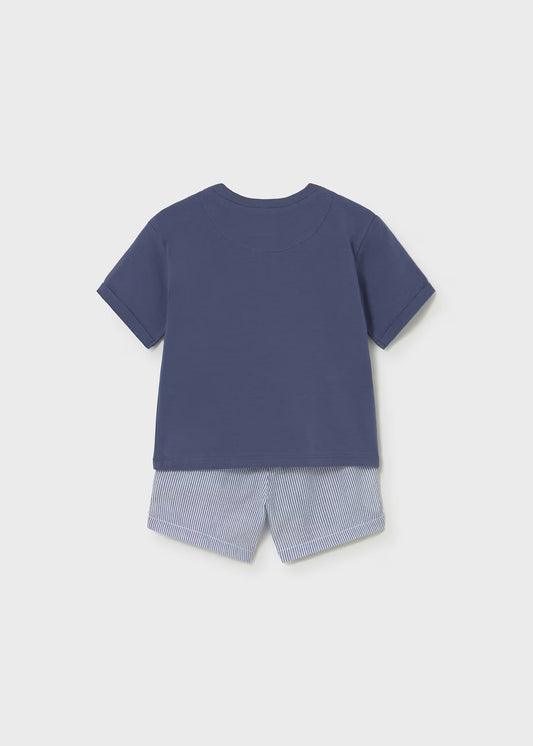 Conjunto bermuda y camiseta