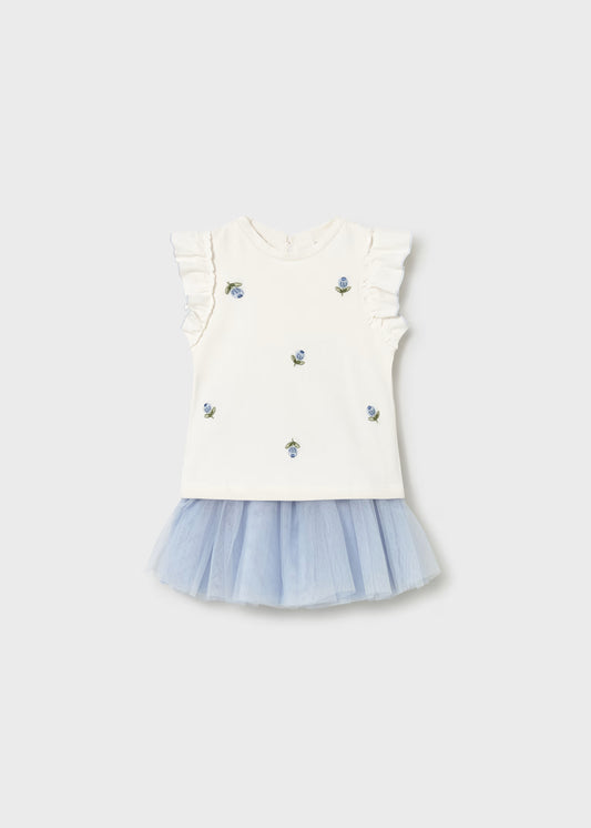Conjunto de falda de tul y camiseta