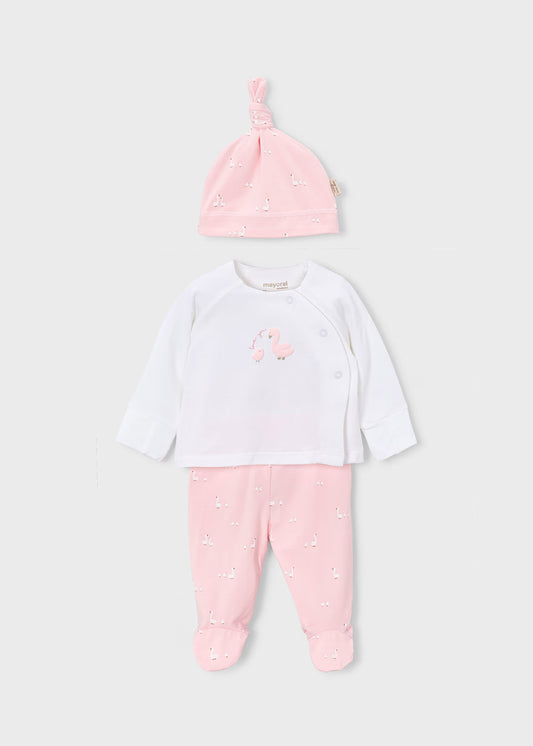conjunto con gorro recién nacido