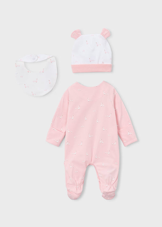 conjunto con gorro recién nacido
